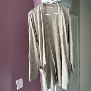 GAP Women's Light Gray Cardigan Sweater